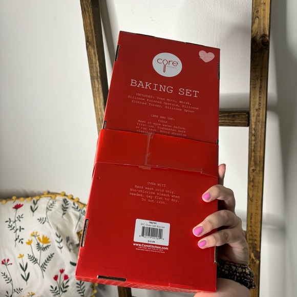 Baking Set Core Kitchen with Heart Design Baking Set - Picture 3 of 3